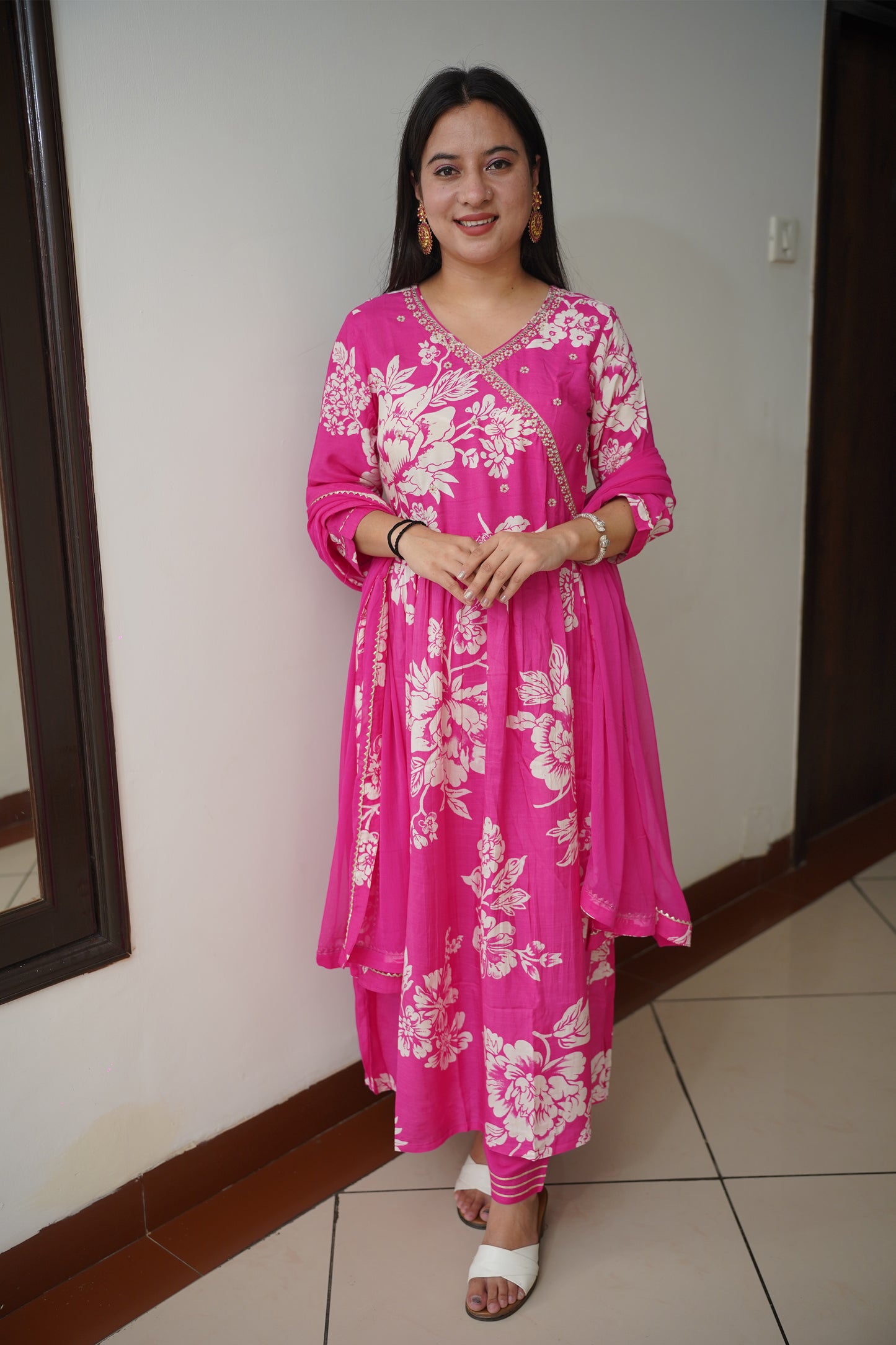 Gajri Glow Anarkali Set