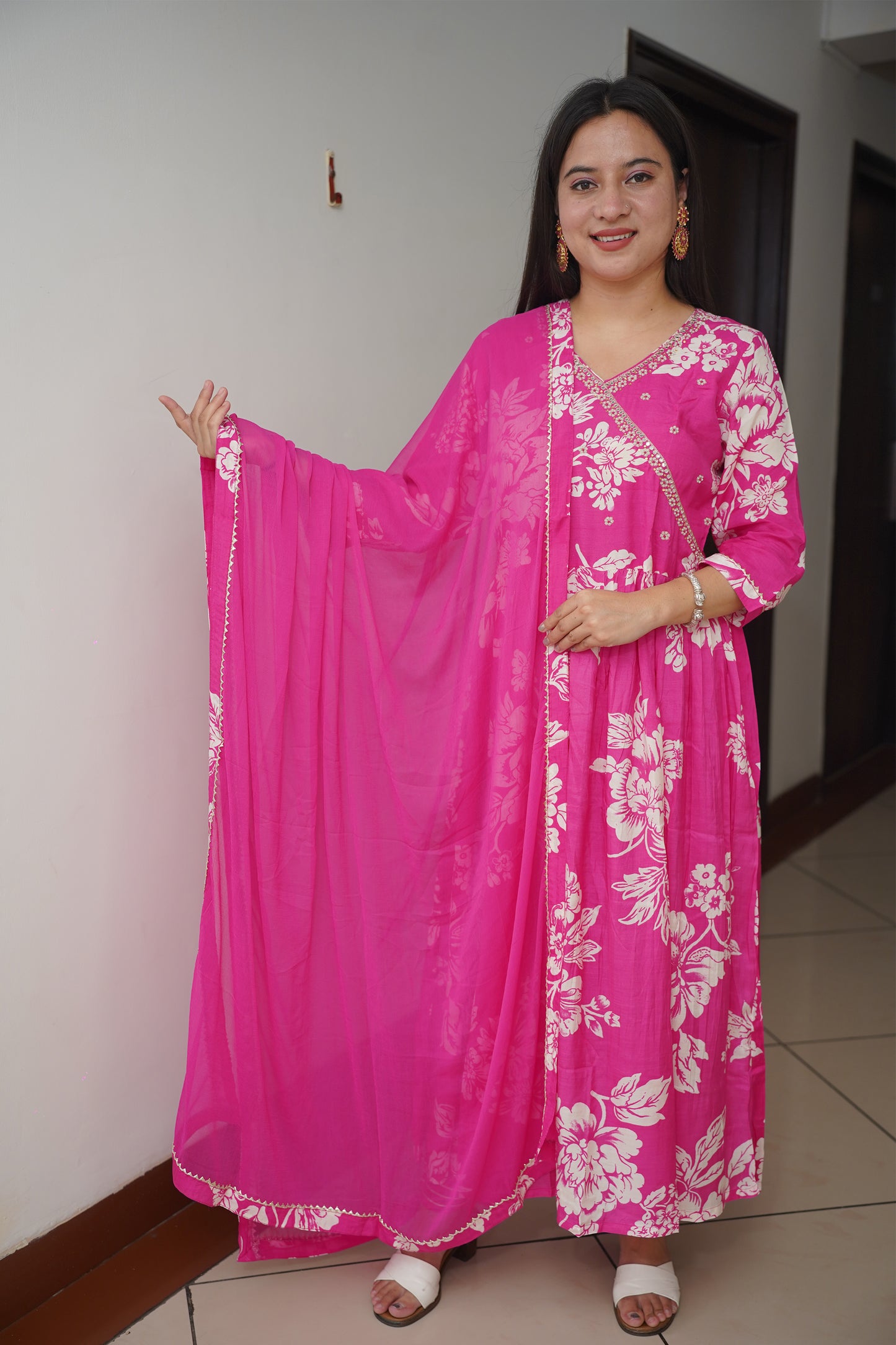 Gajri Glow Anarkali Set
