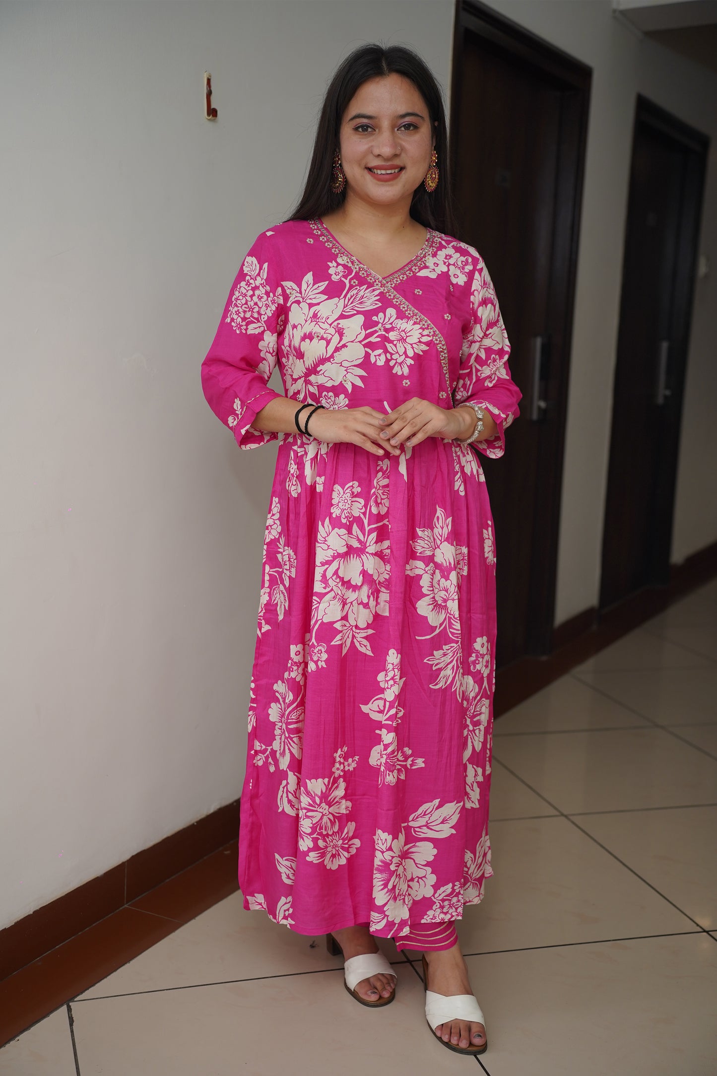 Gajri Glow Anarkali Set