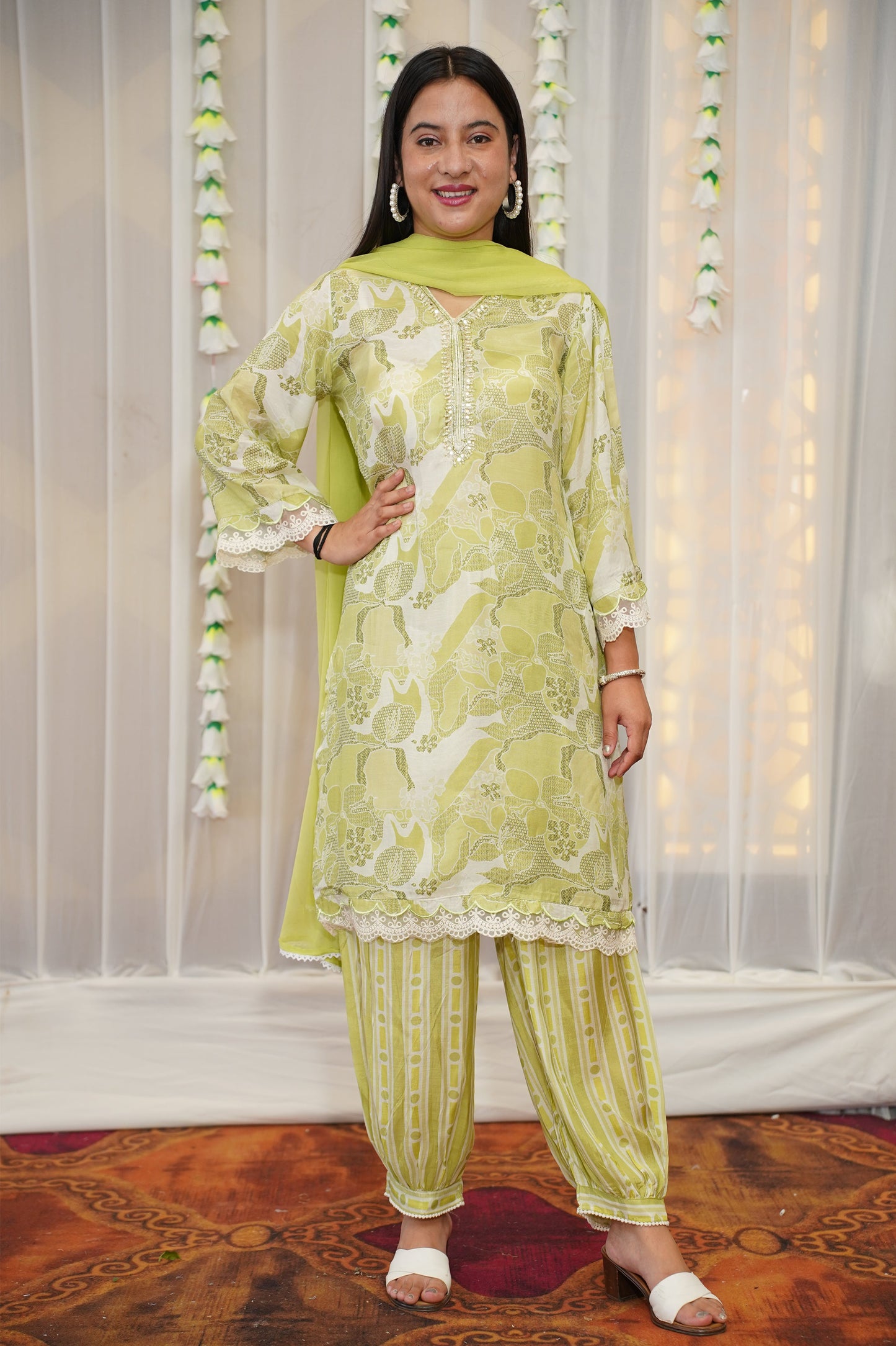 Olive Garden Afghani Suit Set