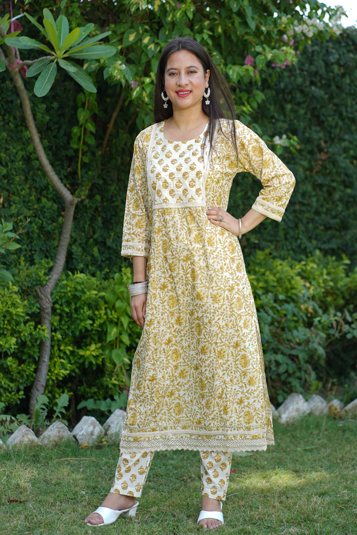 Creamy Sunshine Cotton Suit Set