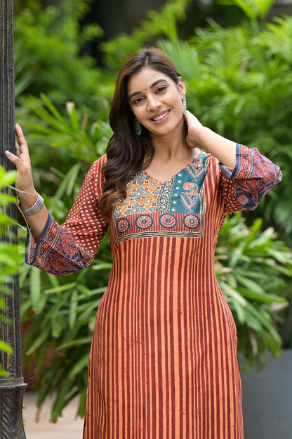 Amber Glow Muslin Kurta Set
